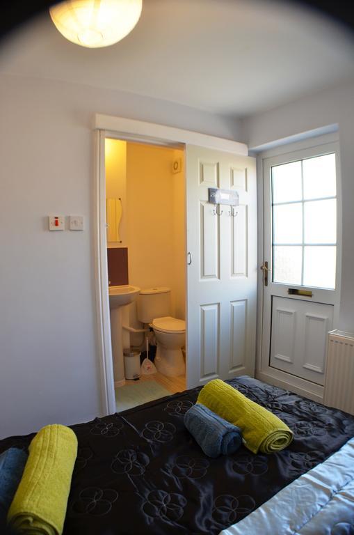 Birchfields Guest House Manchester Exterior photo